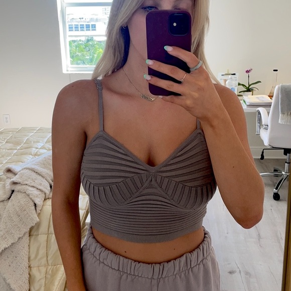 NWOT Emory park crop top - Picture 4 of 4